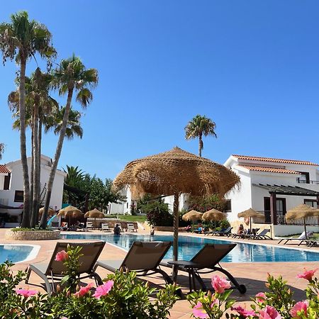 Nuramar Aparthotel Cala en Bosch Kültér fotó
