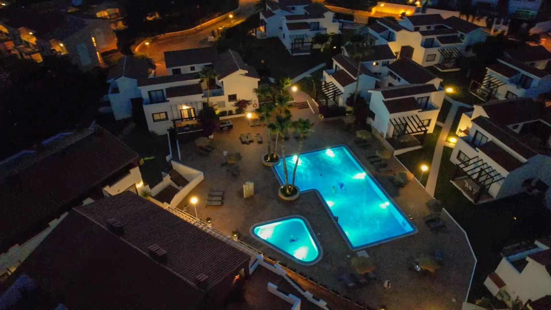 Nuramar Aparthotel Cala en Bosch Kültér fotó